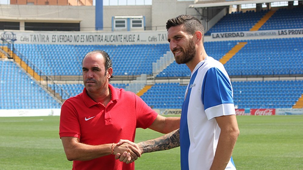 Rojas es uno de las dos ausencias del último entrenamiento del Hércules. HerculesDeAlicanteCF