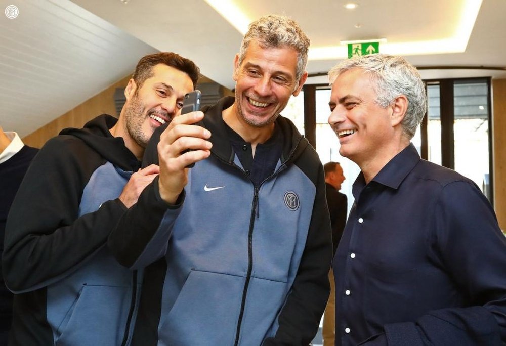 José Mourinho visitou as lendas do Inter em Londres. Inter