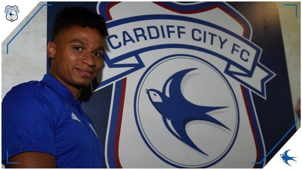 Josh Murphy se iría del Cardiff si desciende. Twitter/CardiffCityFC