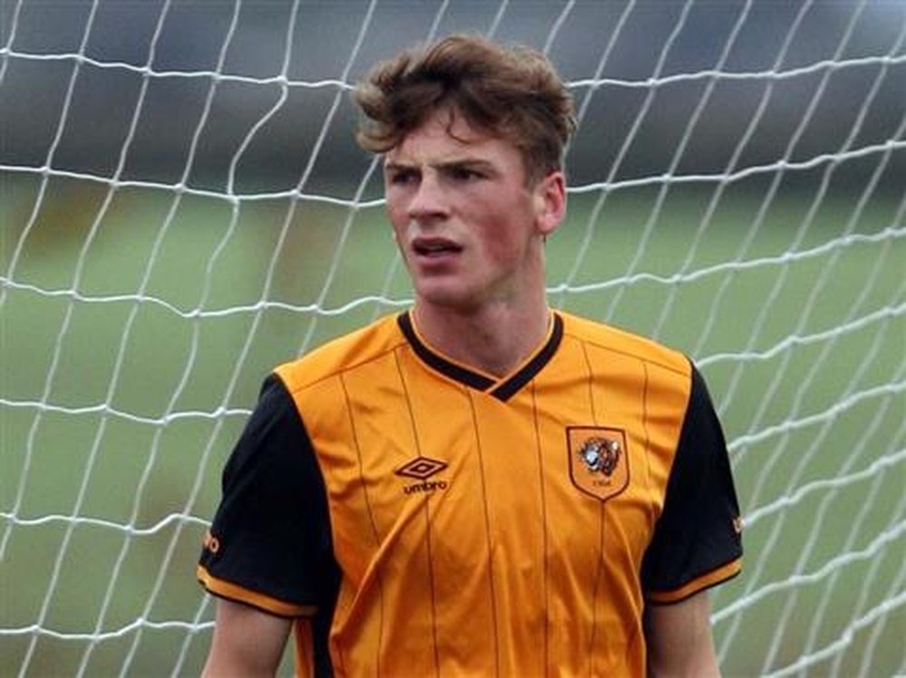 El lateral de 17 años está siendo seguido por más de un equipo de la Premier. HullCityTigers