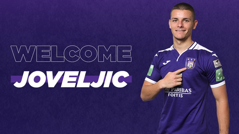 Joveljic se convirtió en nuevo jugador del Anderlecht. Twitter/rscanderlecht