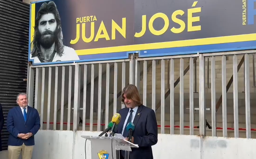 Puerta para Sandokán: el pasodoble de la mejor chirigota del COAC 2024 se hace realidad