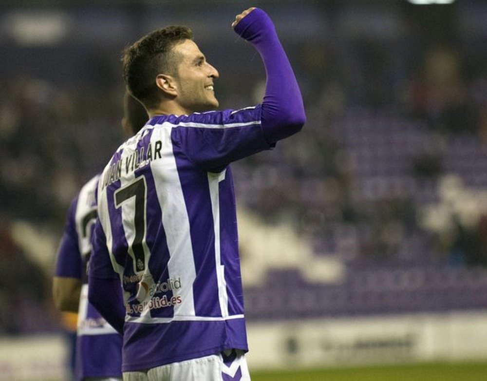 Juan Villar, jugador del Valladolid, celebrando un tanto. Twitter
