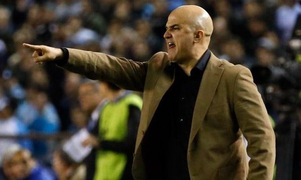 Jubero está cerca de ser el próximo entrenador de Olimpia de Asunción. Twitter