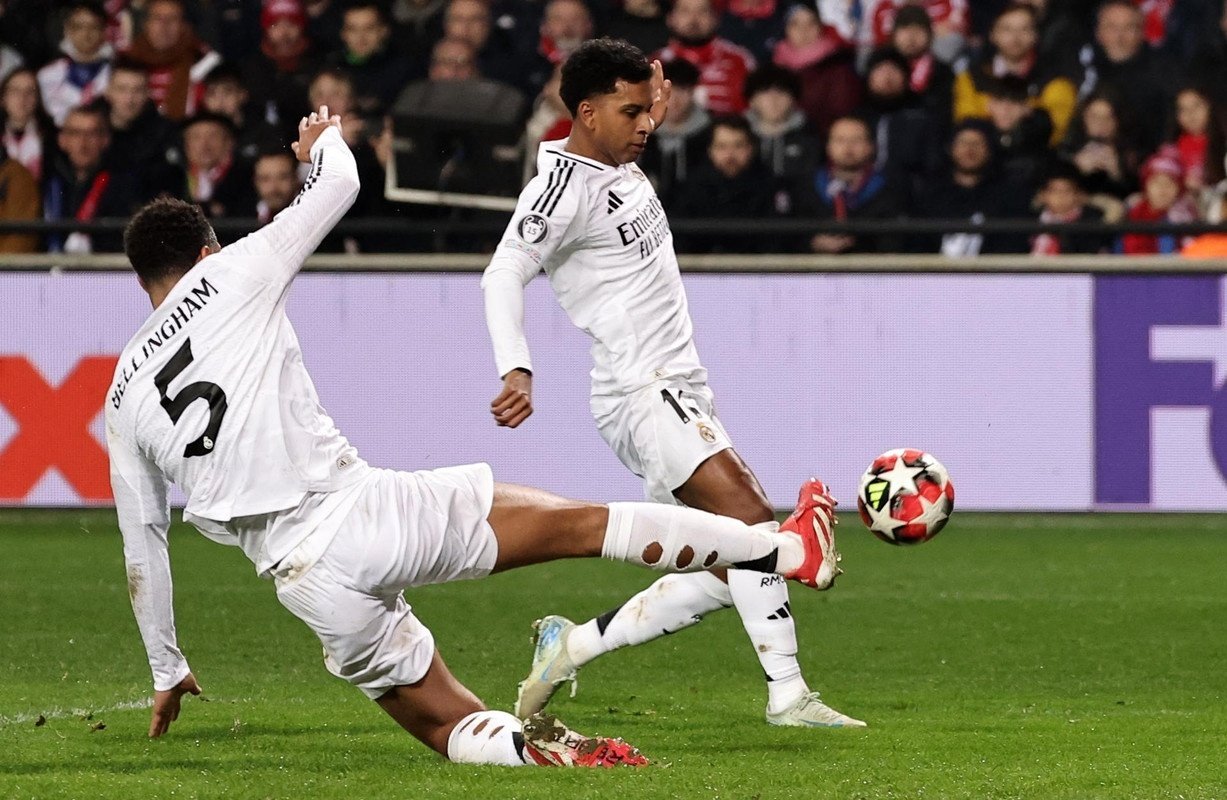 Com doblete de Rodrygo, o Madrid bate o Brest pela Champions
