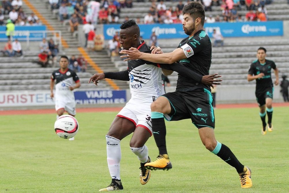 Lobos debutó ante Santos Laguna en la máxima categoría mexicana. LobosBUAPOficial