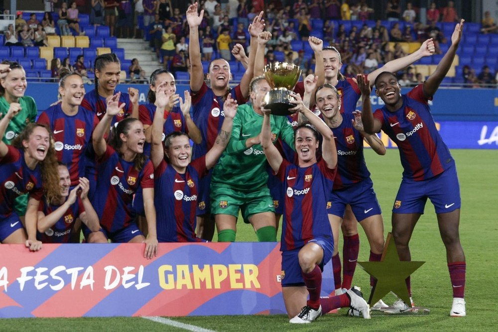 El Barcelona Femenino conquistó el Trofeo Joan Gamper. EFE