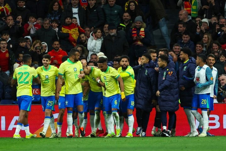 Seleção Brasileira na partida contra a Espanha. EFE