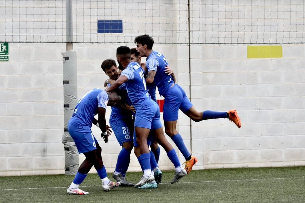 El Palo sacó fuerzas para anotar 2 goles a última hora. ElPaloFC