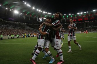 Um amasso fora o baile! O Fluminense deu um show no Maracanã, goleou o River Plate por 5 a 1 e continua com 100% de aproveitamento na Libertadores.