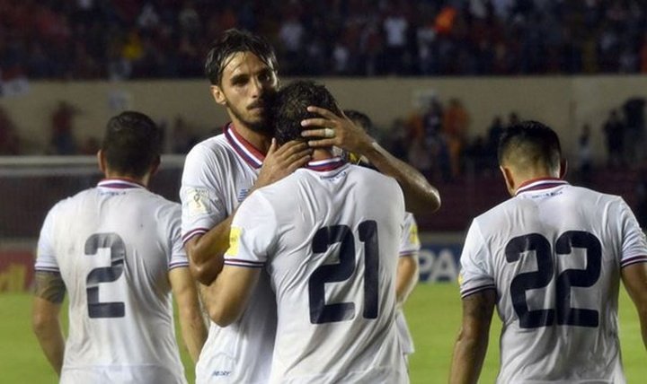 Costa Rica, líder de grupo tras vencer a Panamá como visitante
