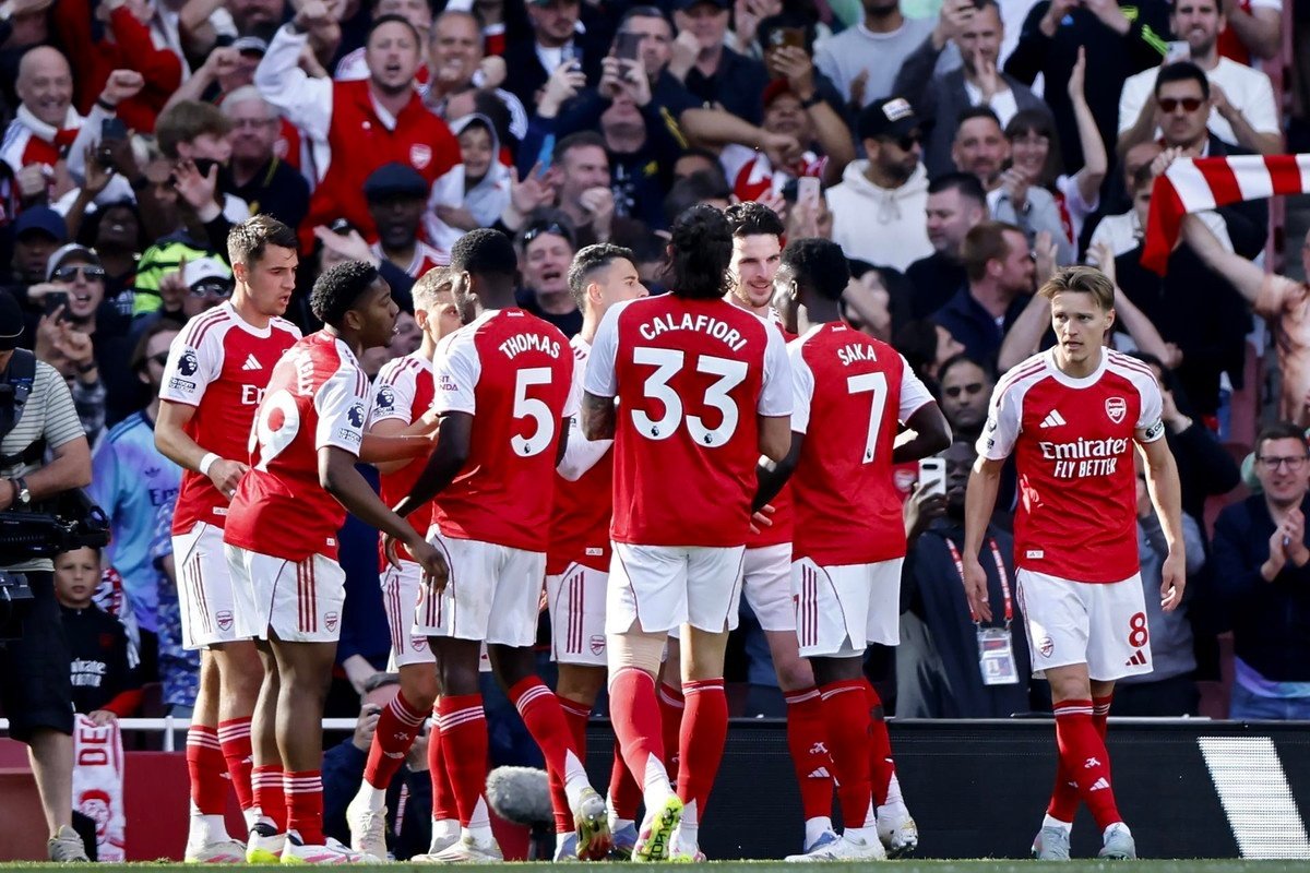 Arsenal host Athletic in Emirates Cup showpiece
