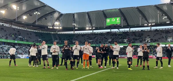 El Augsburg se acercó a la zona europea después de vencer por 1-3 al Wolfsburgo. El Mainz 05 venció al Bochum mientras que el Union Berlin hizo lo mismo ante el Werder Bremen. El Heidenheim y el 'Gladbach empataron a uno.