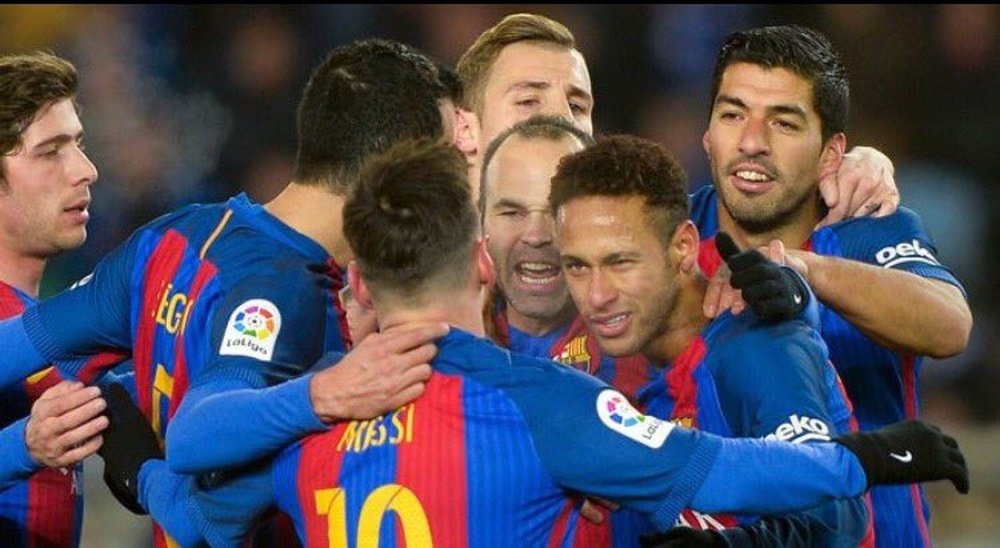 Imensa alegria do Barça depois da vitória. LucasDigne