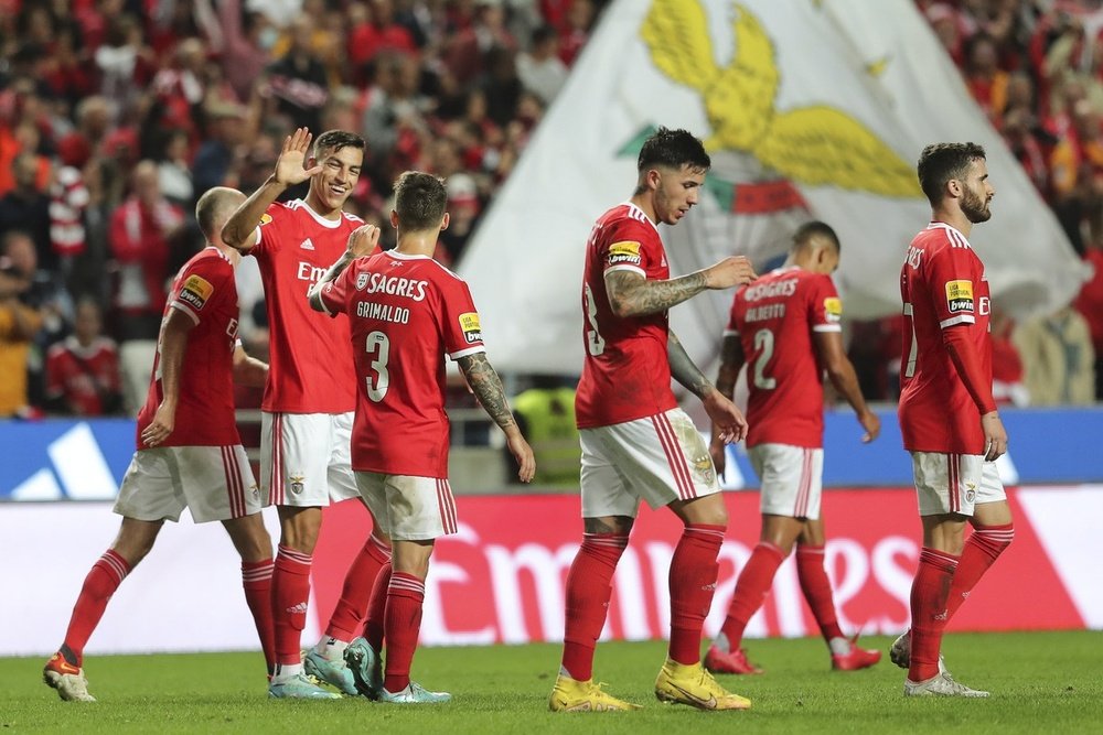 Jogadores do Benfica celebram gol em foto de arquivo.EFE