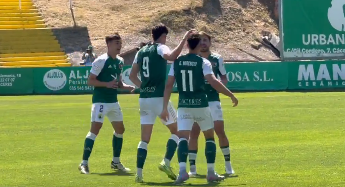 El Cacereño acaba con el sueño de Víctor Valdés en el 98'