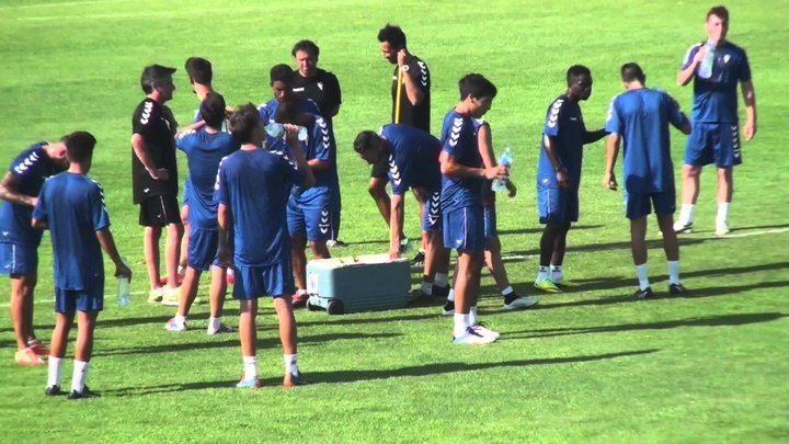 Rubén Cruz y Calvo, ausencias en el entrenamiento del Cádiz