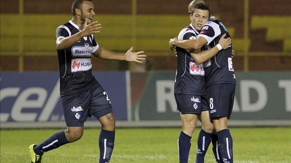 Cartaginés se coloca líder del Torneo de Verano. EFE