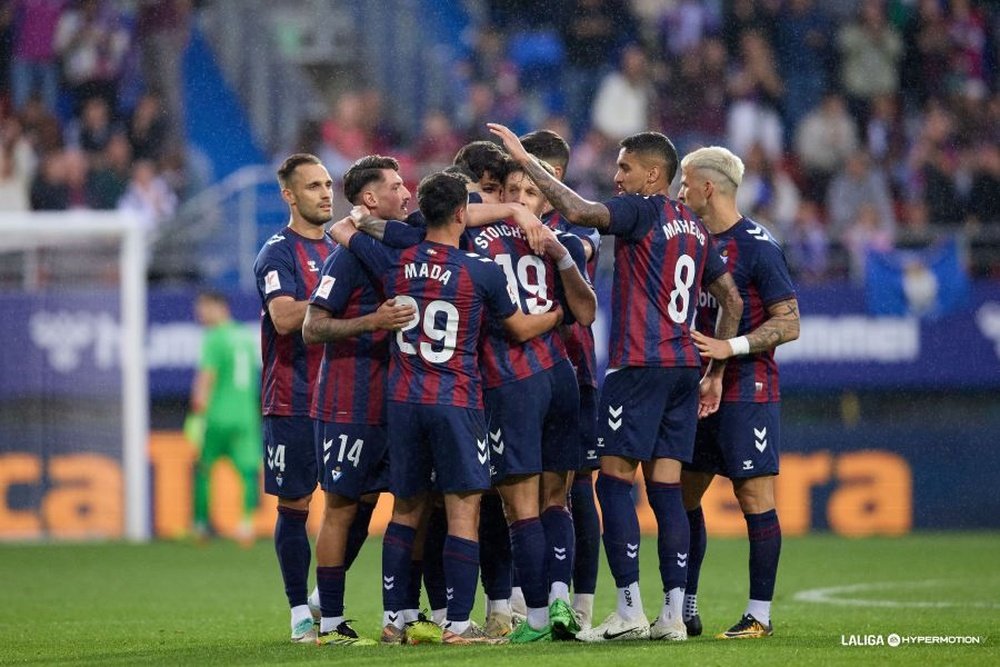 Simulacro de 'play off'. LaLiga