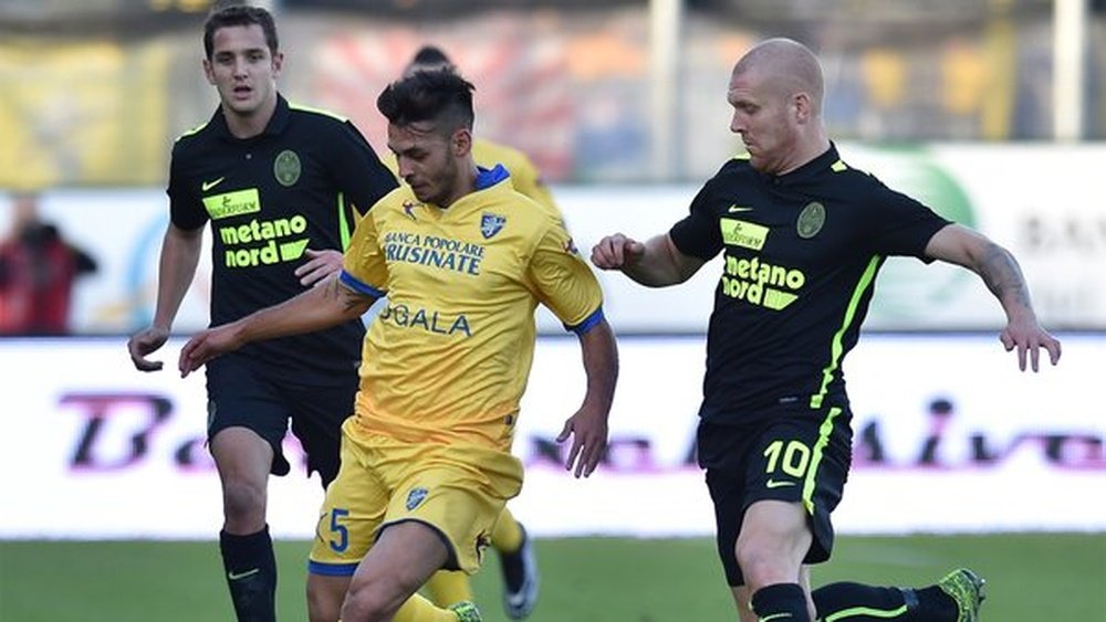 El Hellas Verona perdió ante un Frosinone que también lucha por la salvación.