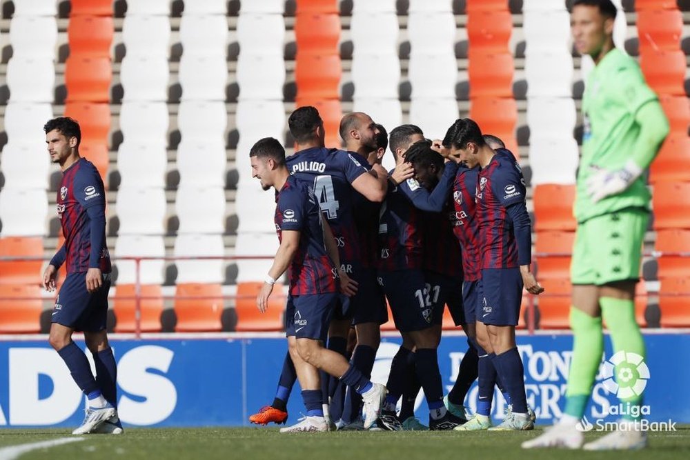 El Huesca supera la psicológica de los 50 puntos. LaLiga