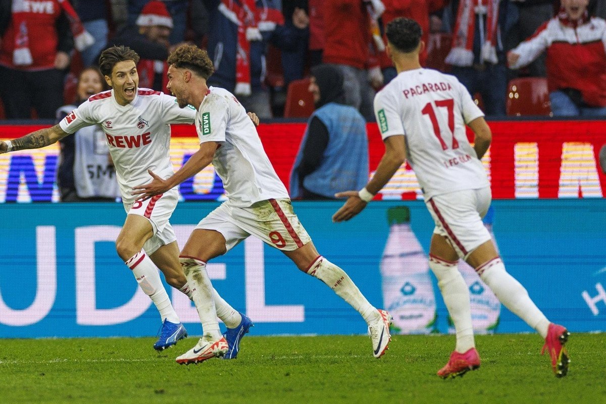 El Köln celebró la 1ª victoria de la temporada. EFE