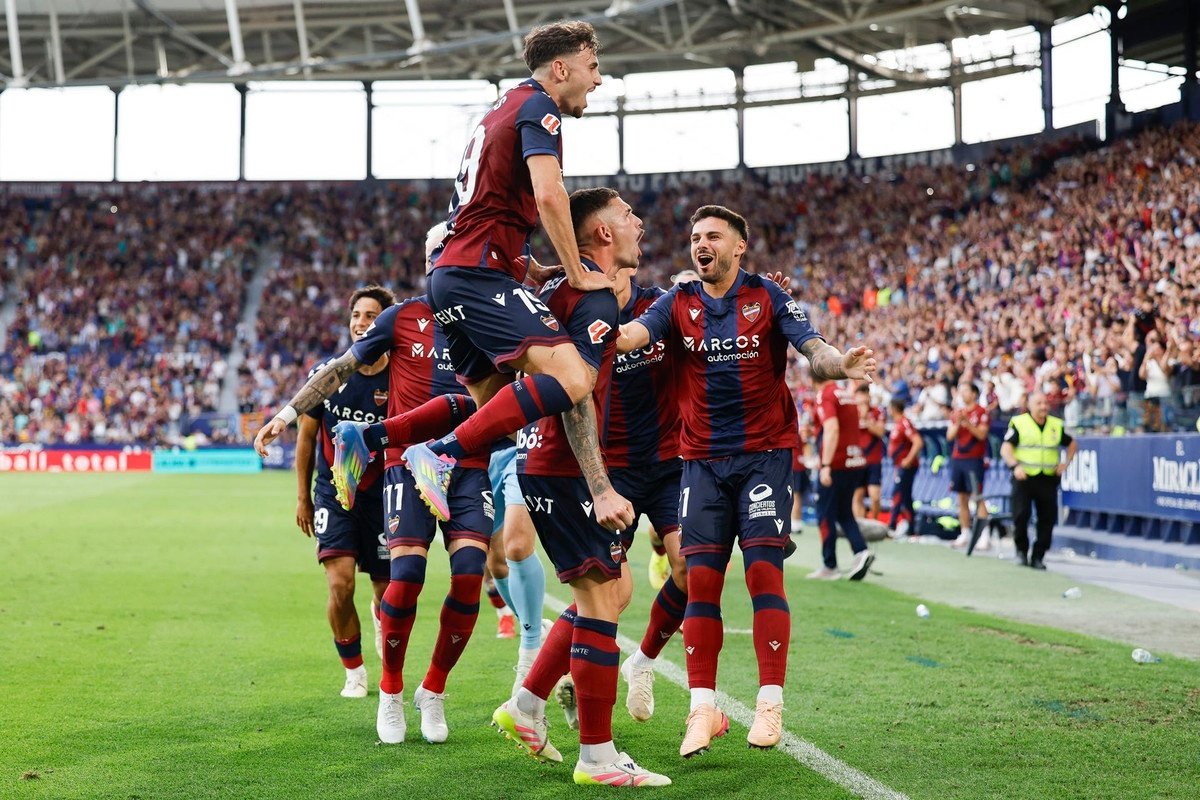 Última hora de los equipos de Primera en este domingo 13 de julio. EFE