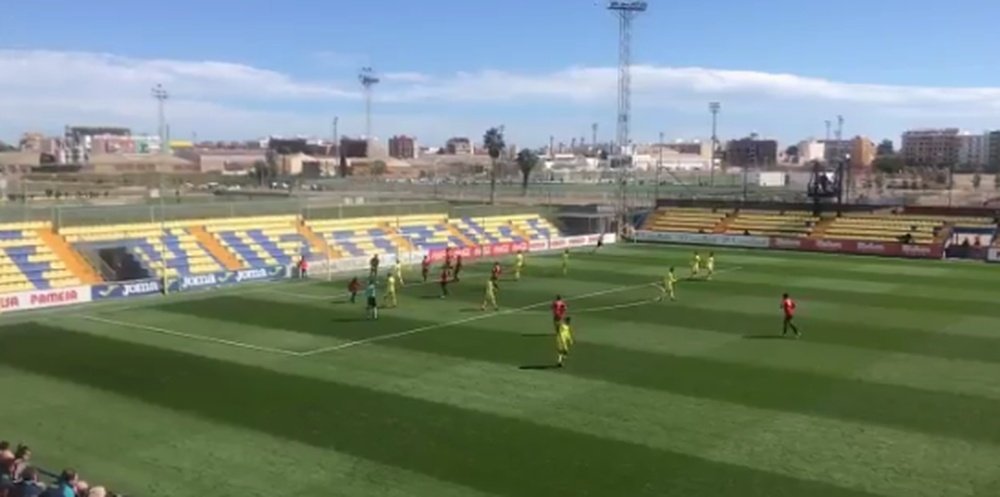 El Mallorca sigue líder a ocho puntos del Villarreal B. RCDMallorca