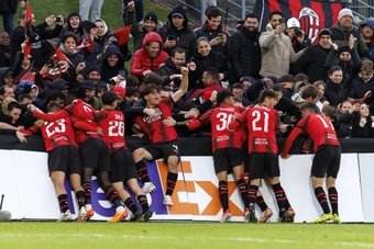 Olympiacos y Milan se enfrentarán en la gran final de la Youth League. Ambos equipos tuvieron que llegar hasta la tanda de penaltis para eliminar a Nantes y Oporto, respectivamente.