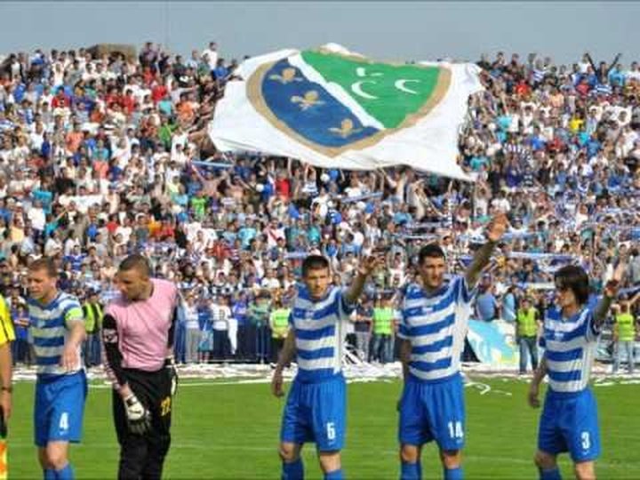 Un equipo serbio abandona su liga en protesta por un criminal de guerra