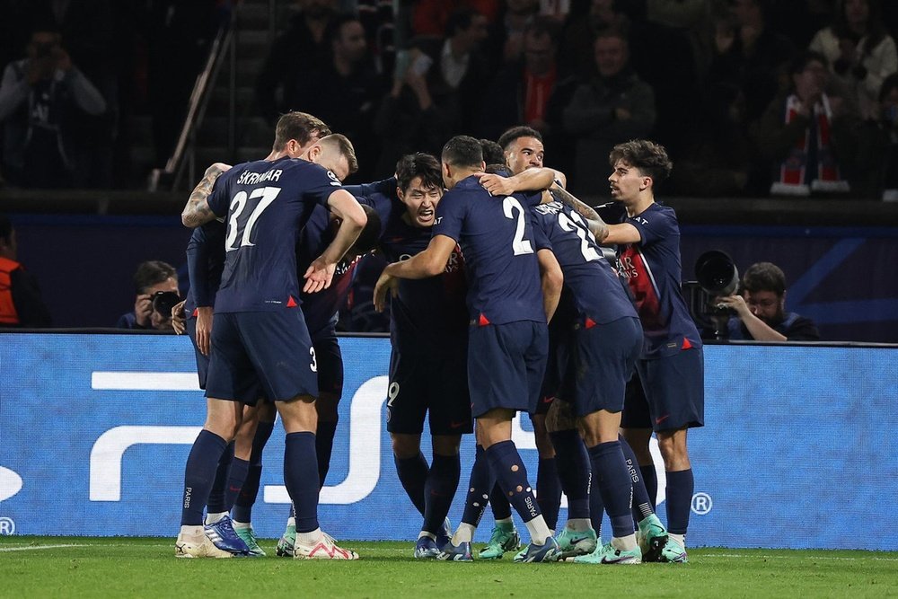 El PSG dio un golpe de autoridad contra el Milan. EFE