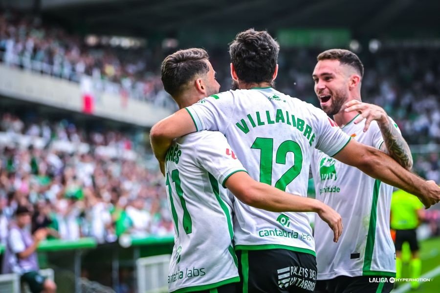 El Racing de Santander convenció en su debut. LaLiga