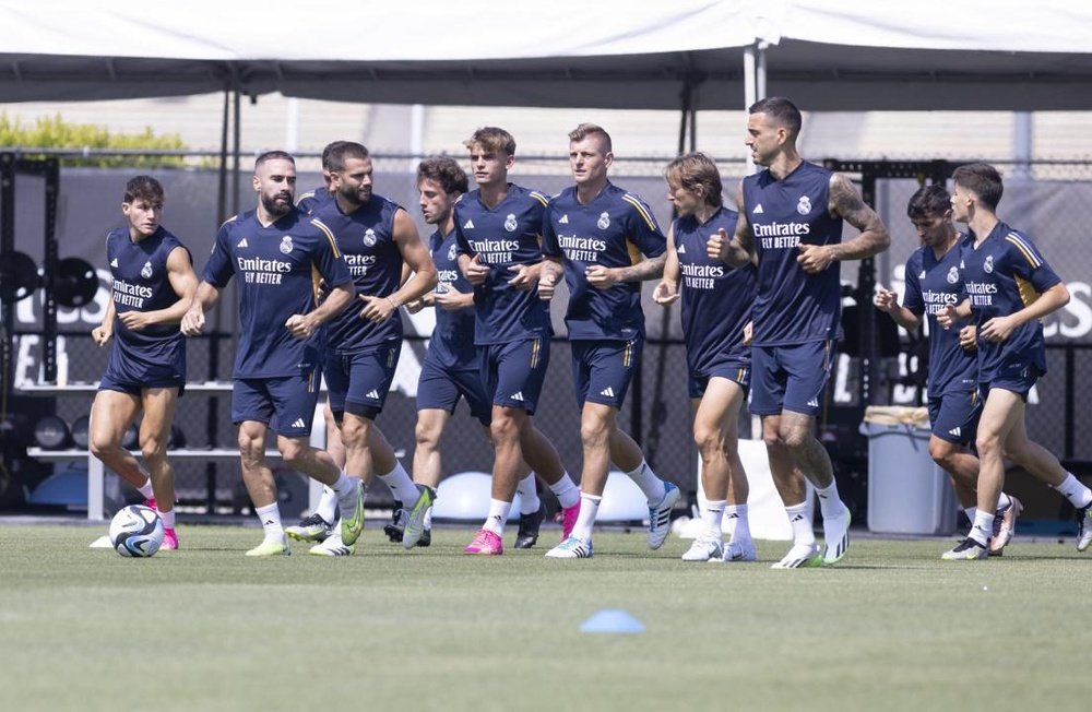 Guler could miss Madrid's match against Milan. EFE