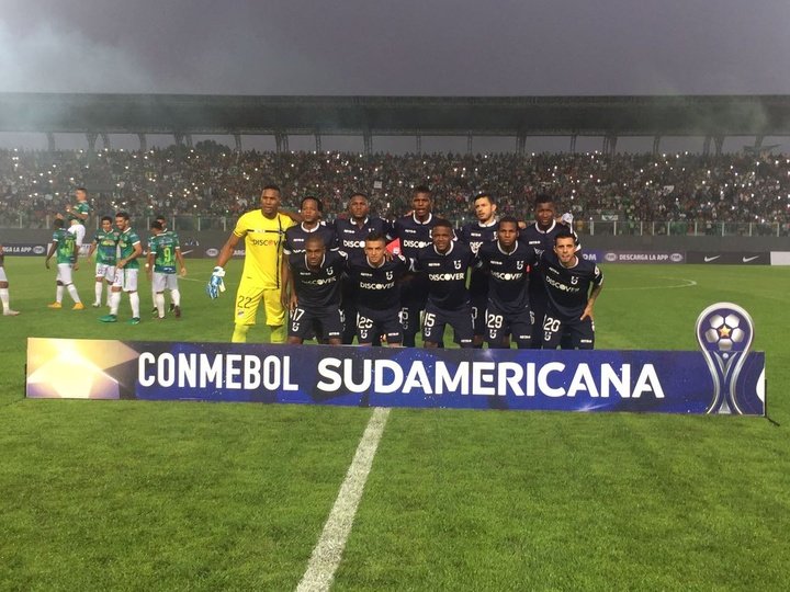 Católica golea a domicilio a Petrolero en su estreno en la Sudamericana