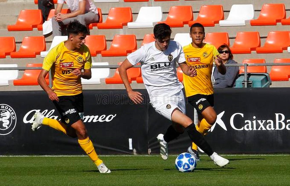 La pasada campaña no fue positiva para el Valencia en la Youth League. ValenciaCF