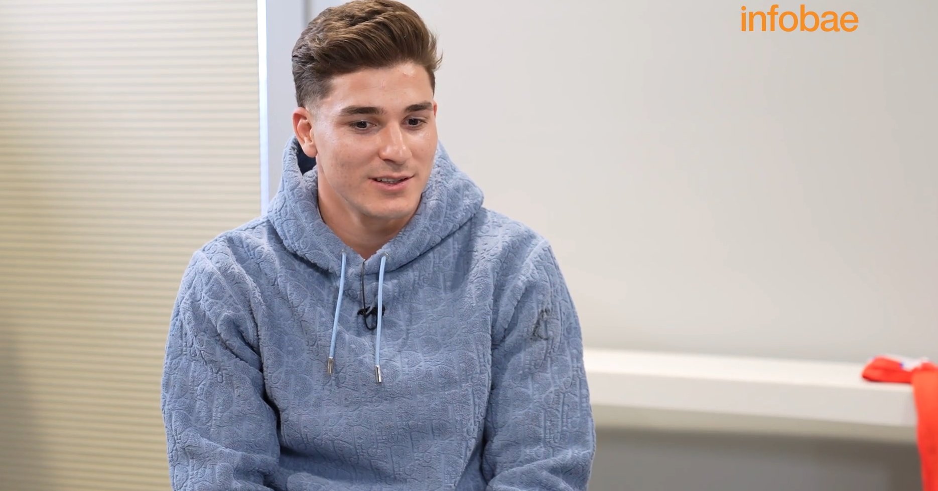 Julián Álvarez repasó su momento de forma en una entrevista con 'Infobae'. Captura/infobae