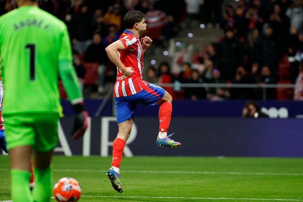 Julian Alvarez is focused on Atletico's next match against Las Palmas. EFE