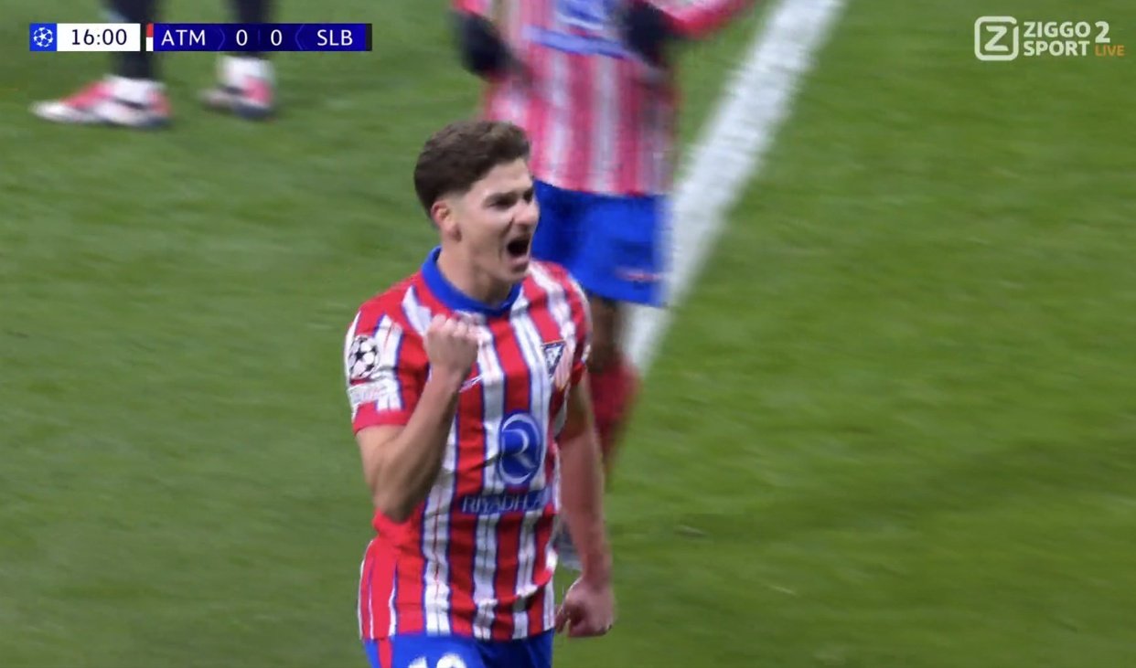 L'Uomo Ragno toglie le ragnatele dall'incrocio. ZiggoSport2