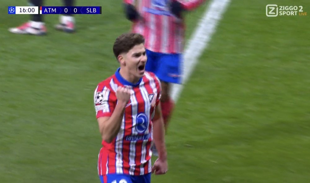 L'Uomo Ragno toglie le ragnatele dall'incrocio. ZiggoSport2