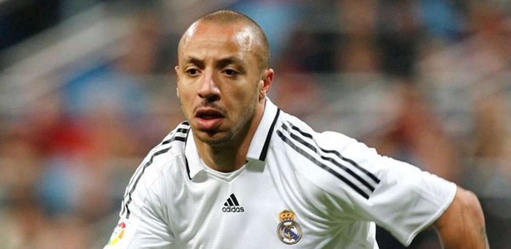 Julien Faubert is going to a trial with St Johnstone. Twitter