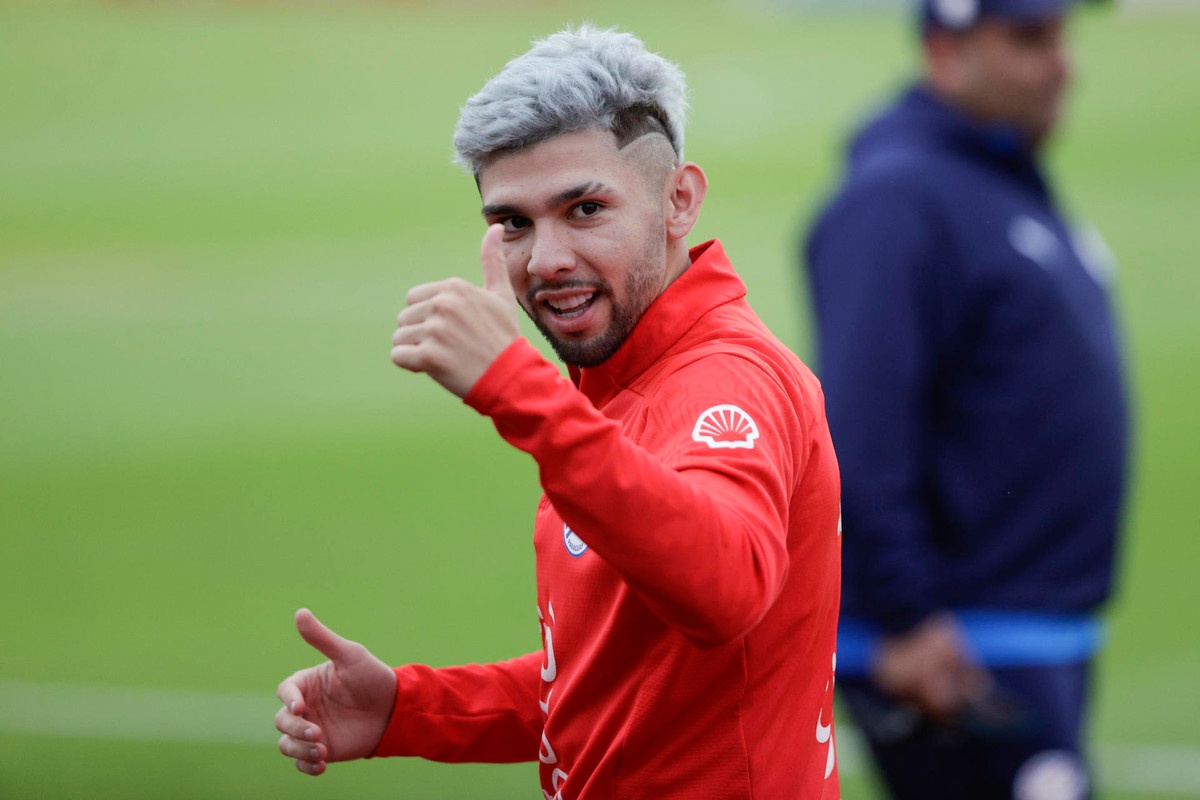 Julio Enciso Selección Paraguay