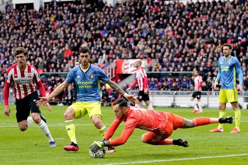 Feyenoord e Utrecht querem jogar a final da Copa da Holanda. Twitter/PSV