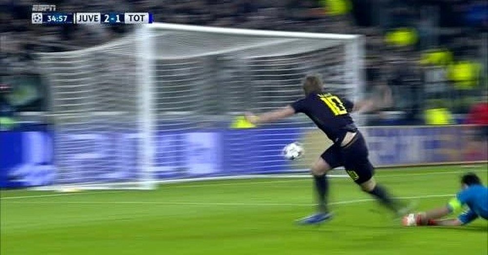 Kane consiguió batir a Buffon. Captura/BeInSports