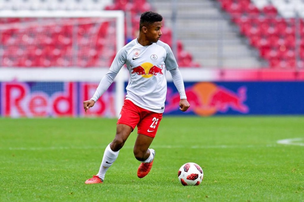 Le Real Madrid avance sur le dossier Adeyemi. redbullsalzburg.at