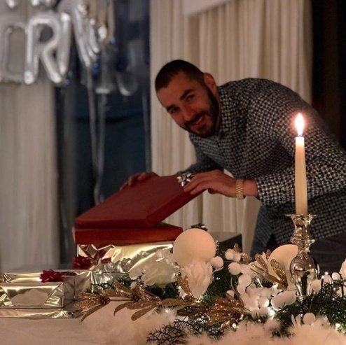 Karim Benzema celebra el cumpleaños de su hijo con una espectacular fiesta  temática del Real Madrid