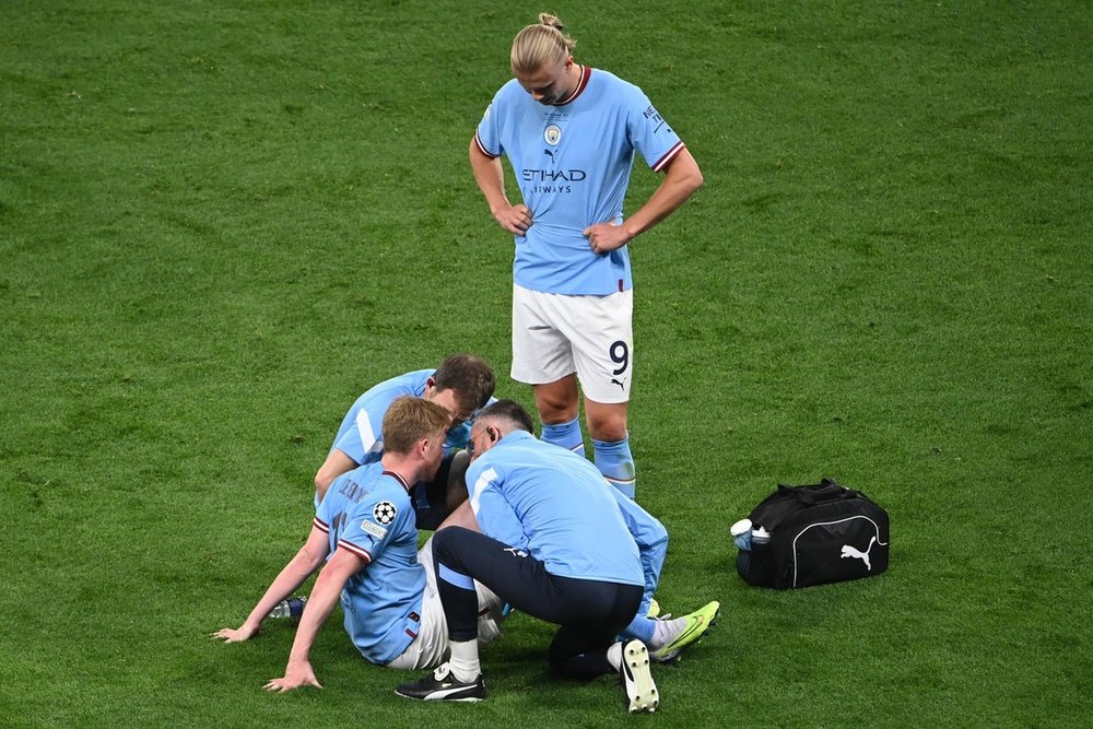 De Bruyne se lesionó en la final de la Champions. EFE