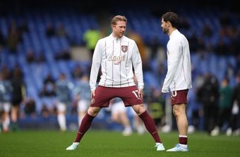 De Bruyne is expected to carefully consider his next step. EFE