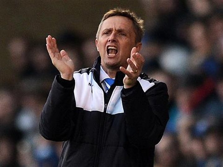 Colchester manager quits