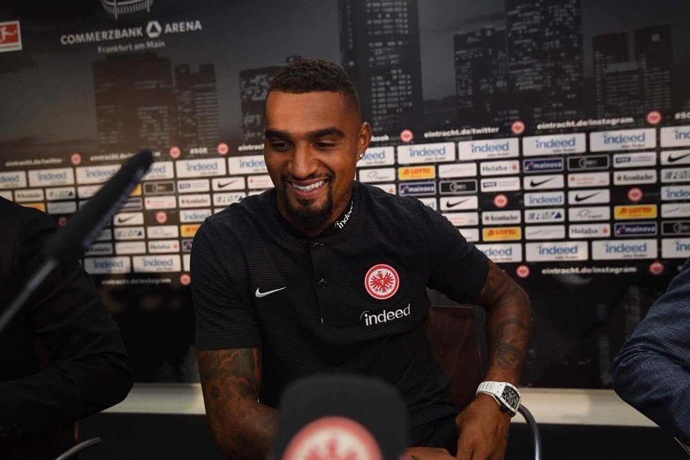 Boateng has completed his move to Frankfurt. EintrachtFrancfort