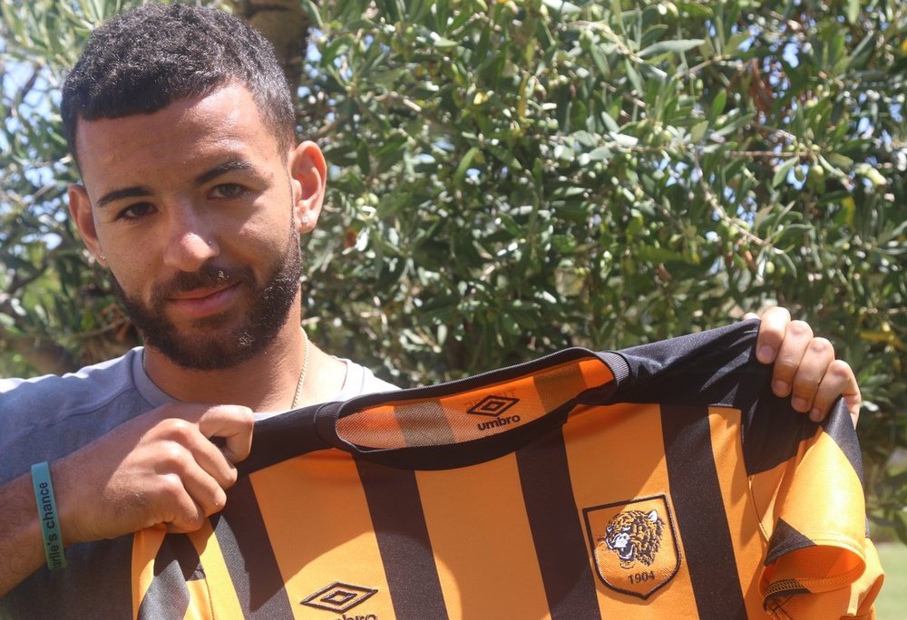 El jugador londinense ya luce la camiseta de los 'tigers'. HullCity